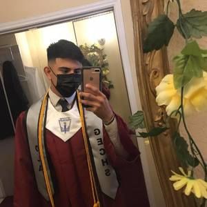 Meet your Posher, Alexandro